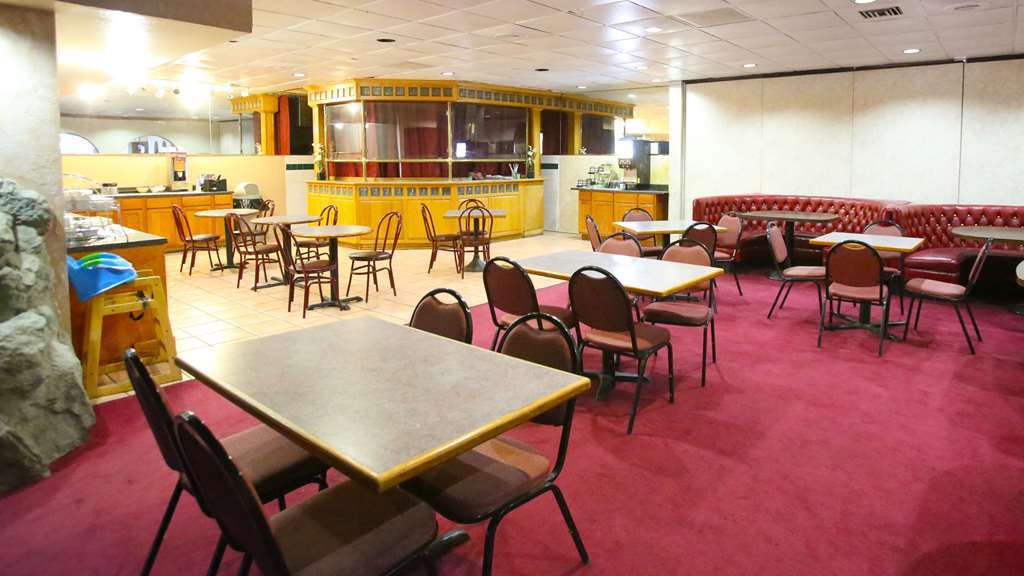 尤马温德姆华美达酒店 优马 餐厅 照片
